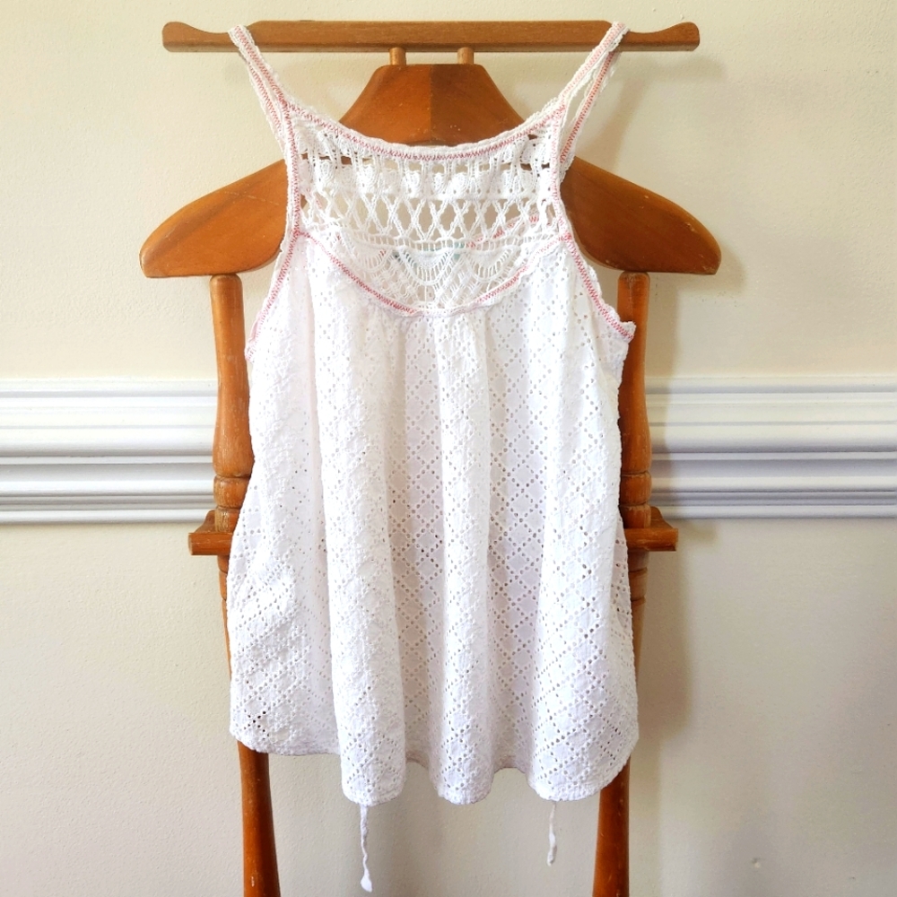 Maurices Womans White Lace Tank Size S
